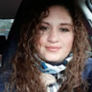 Meet your Posher, Gabriela